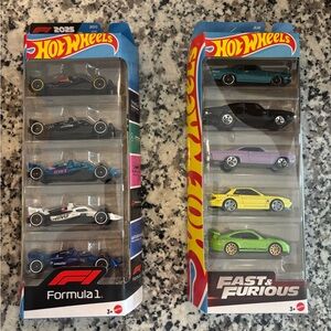 Hot Wheels Toy Car Pack - Mixed Colors (Formula 1 & Fast & Furious) lot of 2